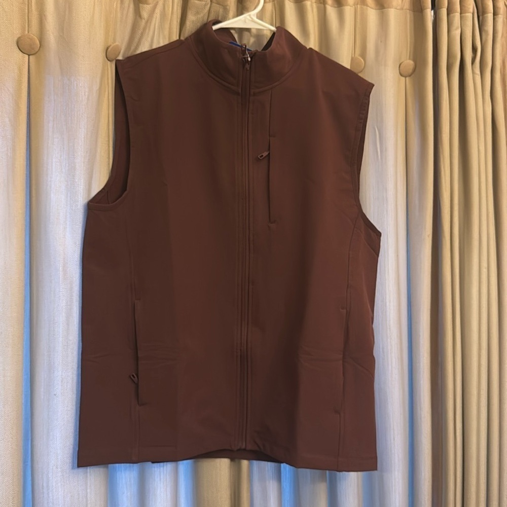 32 Degrees Men’s Full Zip Sleeveless Vest - Burgundy Large